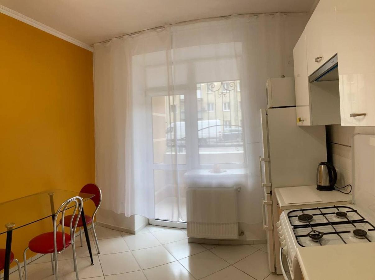 New Cosy Apartment Lviv Eksteriør bilde